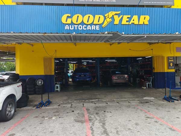 CM GROUP TYRE & CAR SERVICE SDN BHD