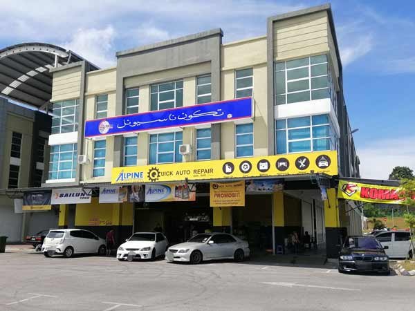 QUICK AUTO REPAIR SDN BHD